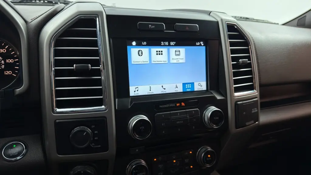 2016 FORD F-150 XLT photo 33