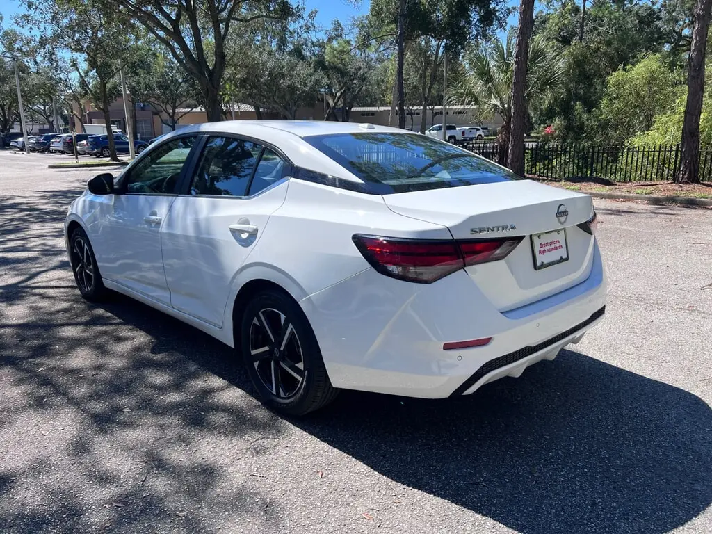 2024 NISSAN SENTRA SV photo 7