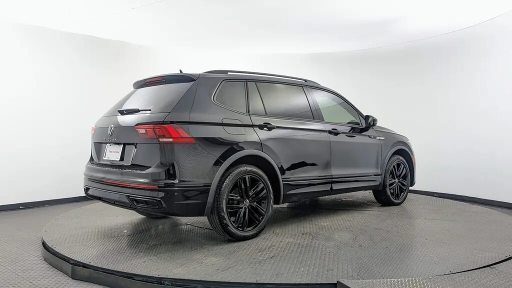 Florida Fine Cars - Used VOLKSWAGEN TIGUAN 2022 MIAMI SE R-LINE BLACK