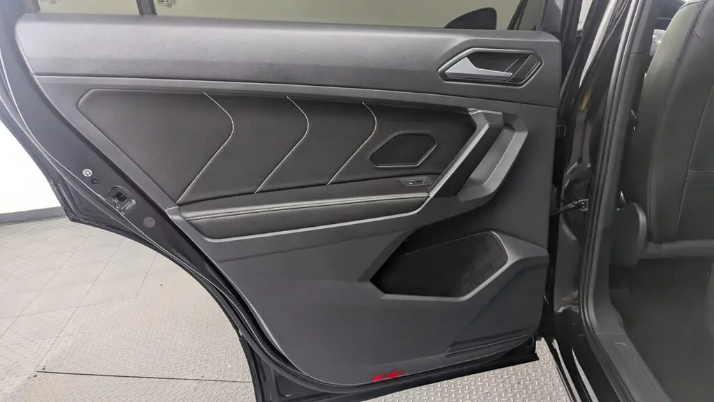 Florida Fine Cars - Used VOLKSWAGEN TIGUAN 2022 MIAMI SE R-LINE BLACK
