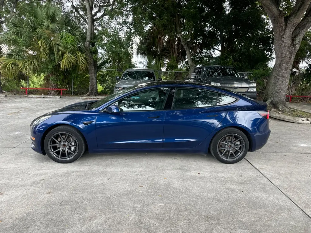 Florida Fine Cars - Used TESLA MODEL 3 2022 MIAMI 