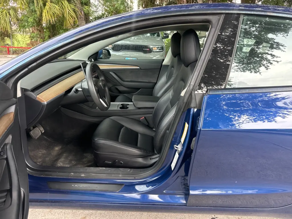 Florida Fine Cars - Used TESLA MODEL 3 2022 MIAMI 