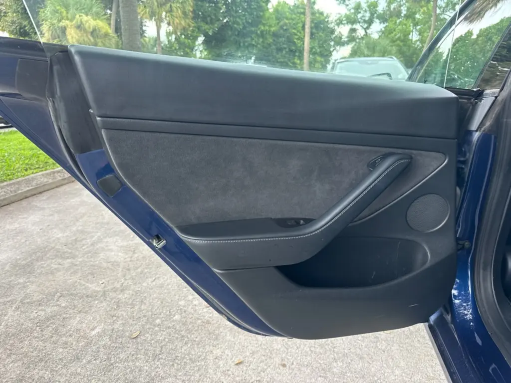 Florida Fine Cars - Used TESLA MODEL 3 2022 MIAMI 