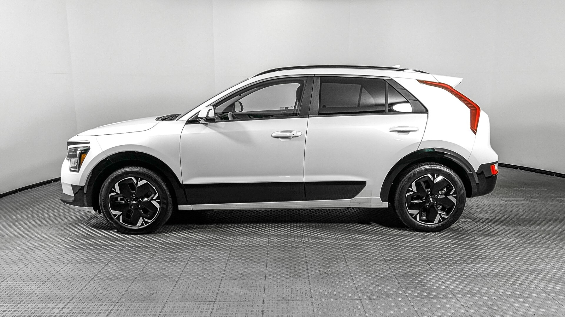 Florida Fine Cars - Used vehicle - SUV KIA NIRO EV 2023