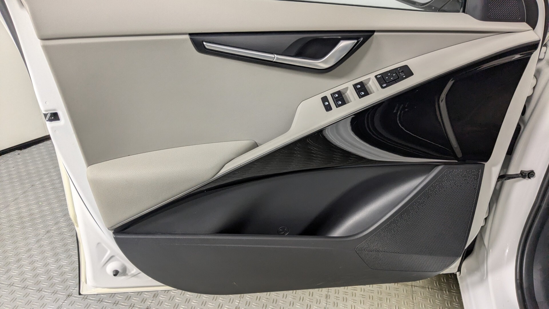 Florida Fine Cars - Used vehicle - SUV KIA NIRO EV 2023