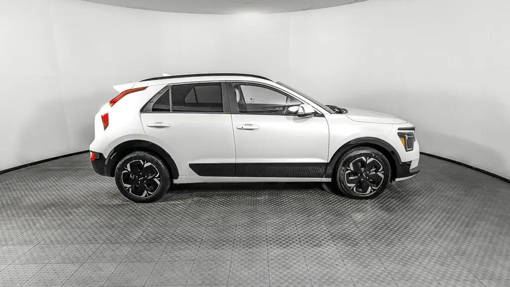 Florida Fine Cars - Used KIA NIRO EV 2023 ORLANDO WIND