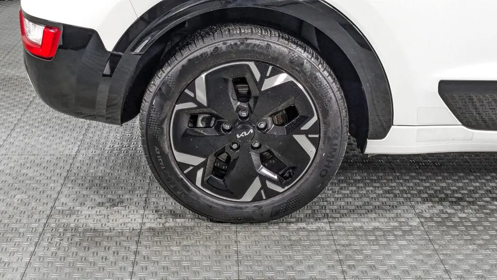 Florida Fine Cars - Used KIA NIRO EV 2023 ORLANDO WIND