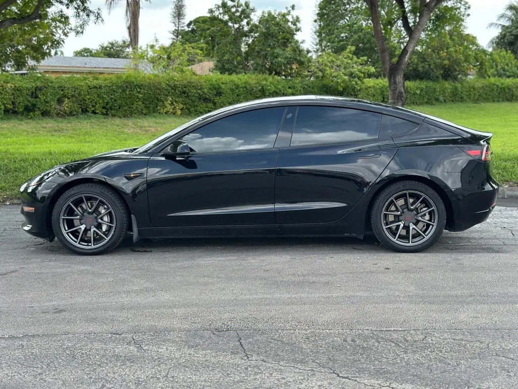 Florida Fine Cars - Used TESLA MODEL 3 2021 MIAMI LONG RANGE