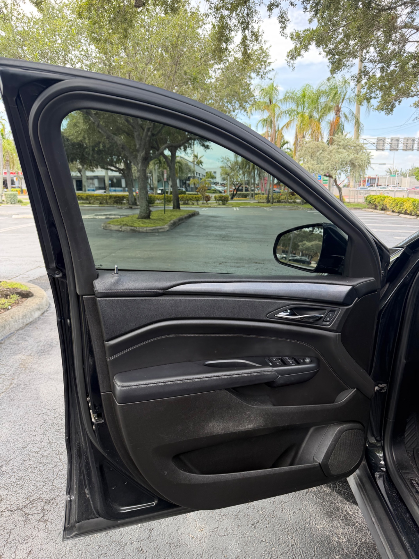 Florida Fine Cars - Used vehicle - SUV CADILLAC SRX 2014