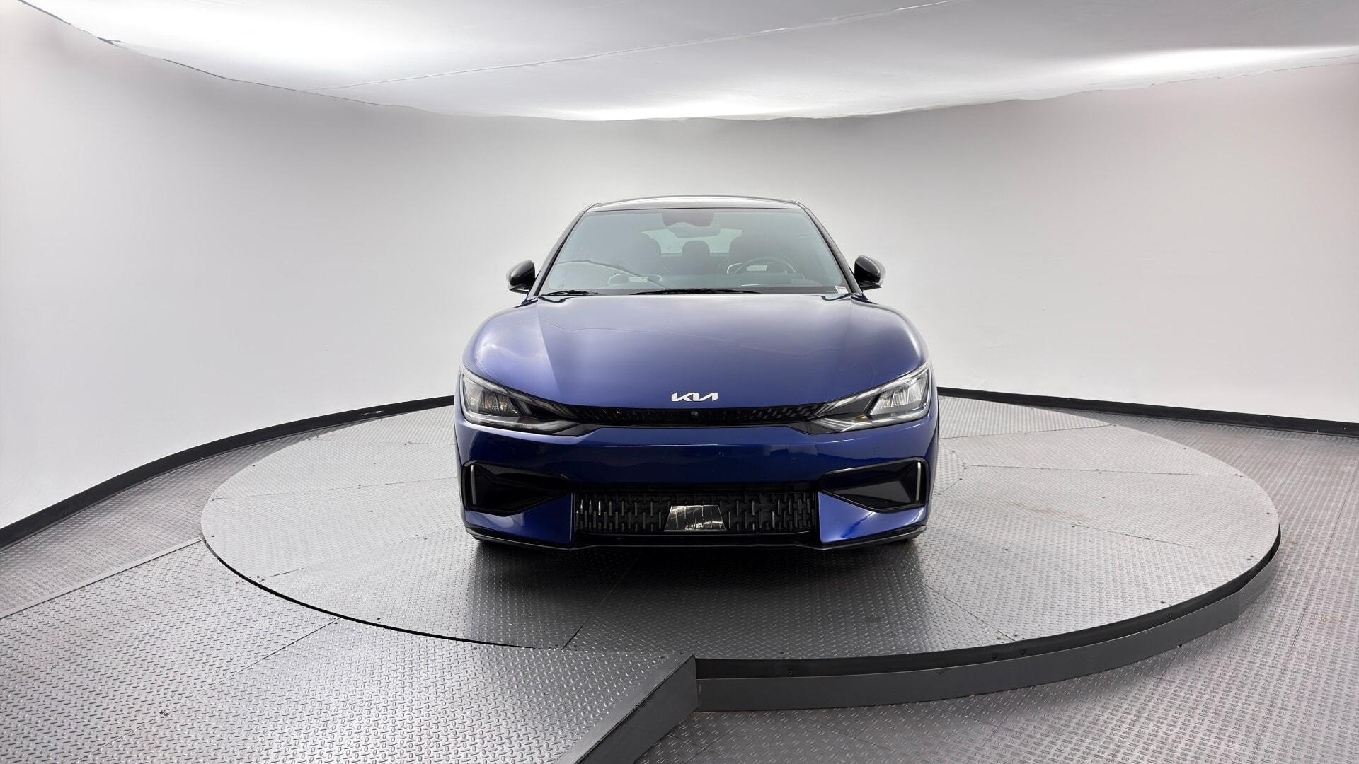 2023 KIA EV6 GT photo 11