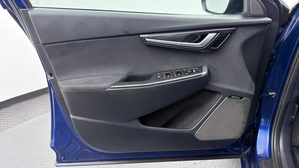 2023 KIA EV6 GT photo 12