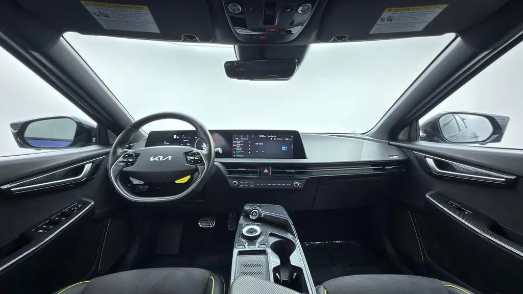 2023 KIA EV6 GT photo 24