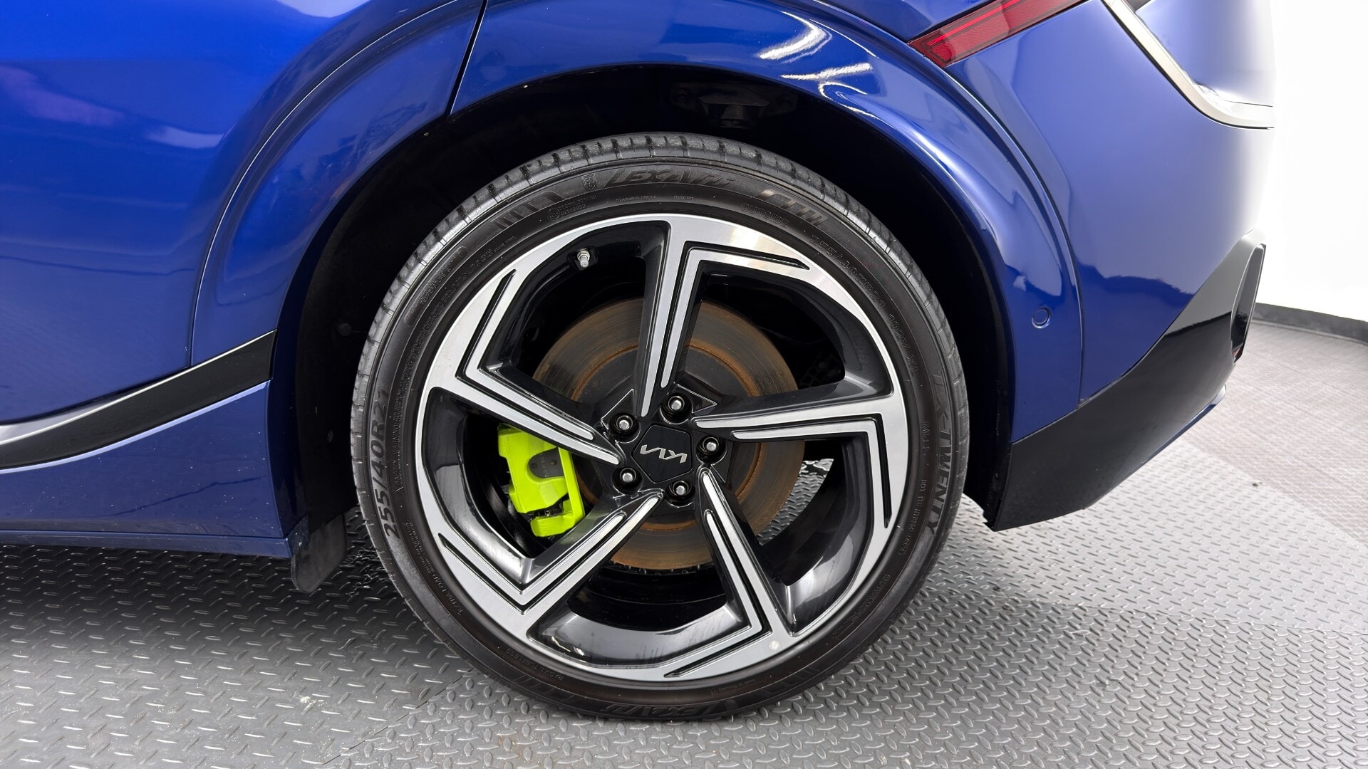 2023 KIA EV6 GT photo 36
