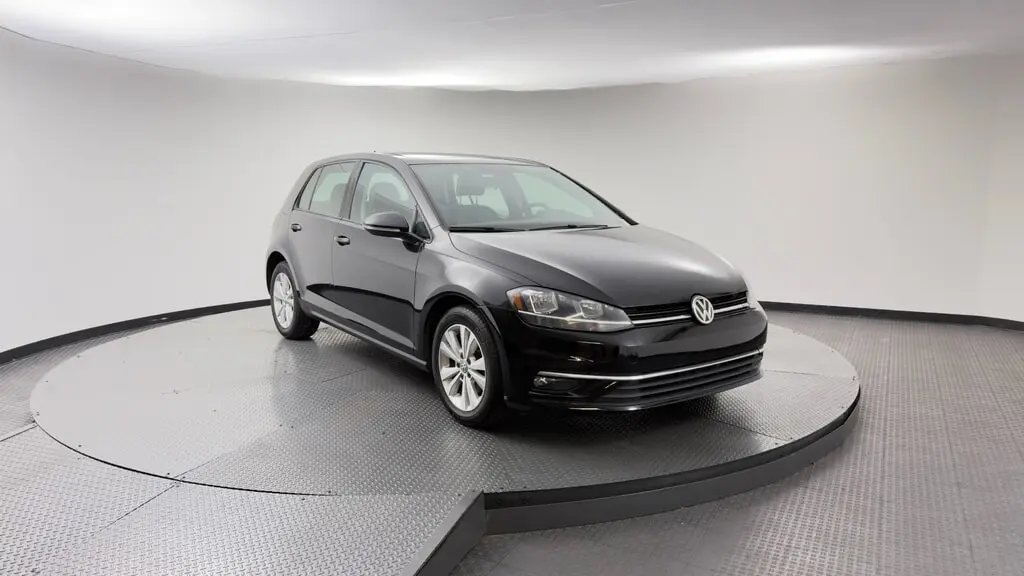 2018 VOLKSWAGEN GOLF S photo 10
