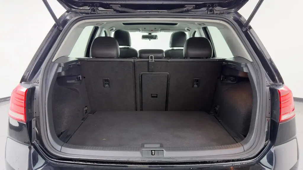 2018 VOLKSWAGEN GOLF S photo 17