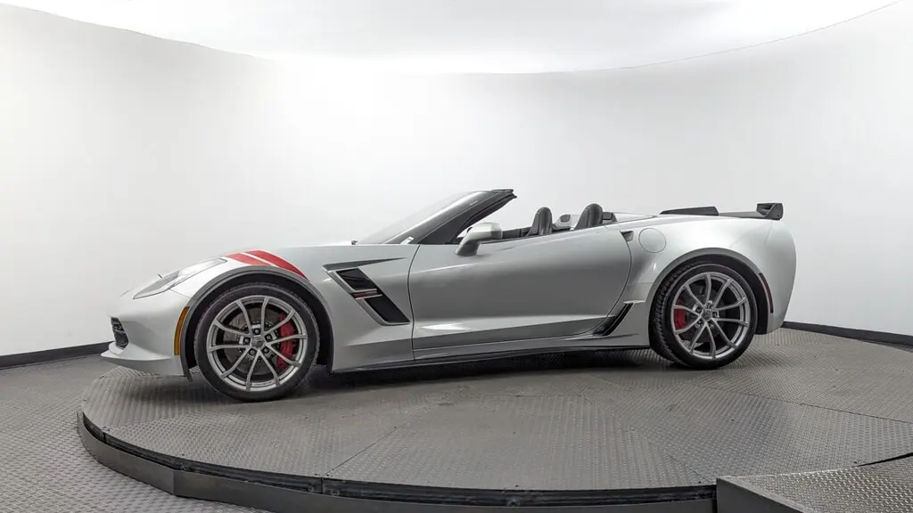 2019 CHEVROLET CORVETTE GRAND SPORT 3LT photo 2
