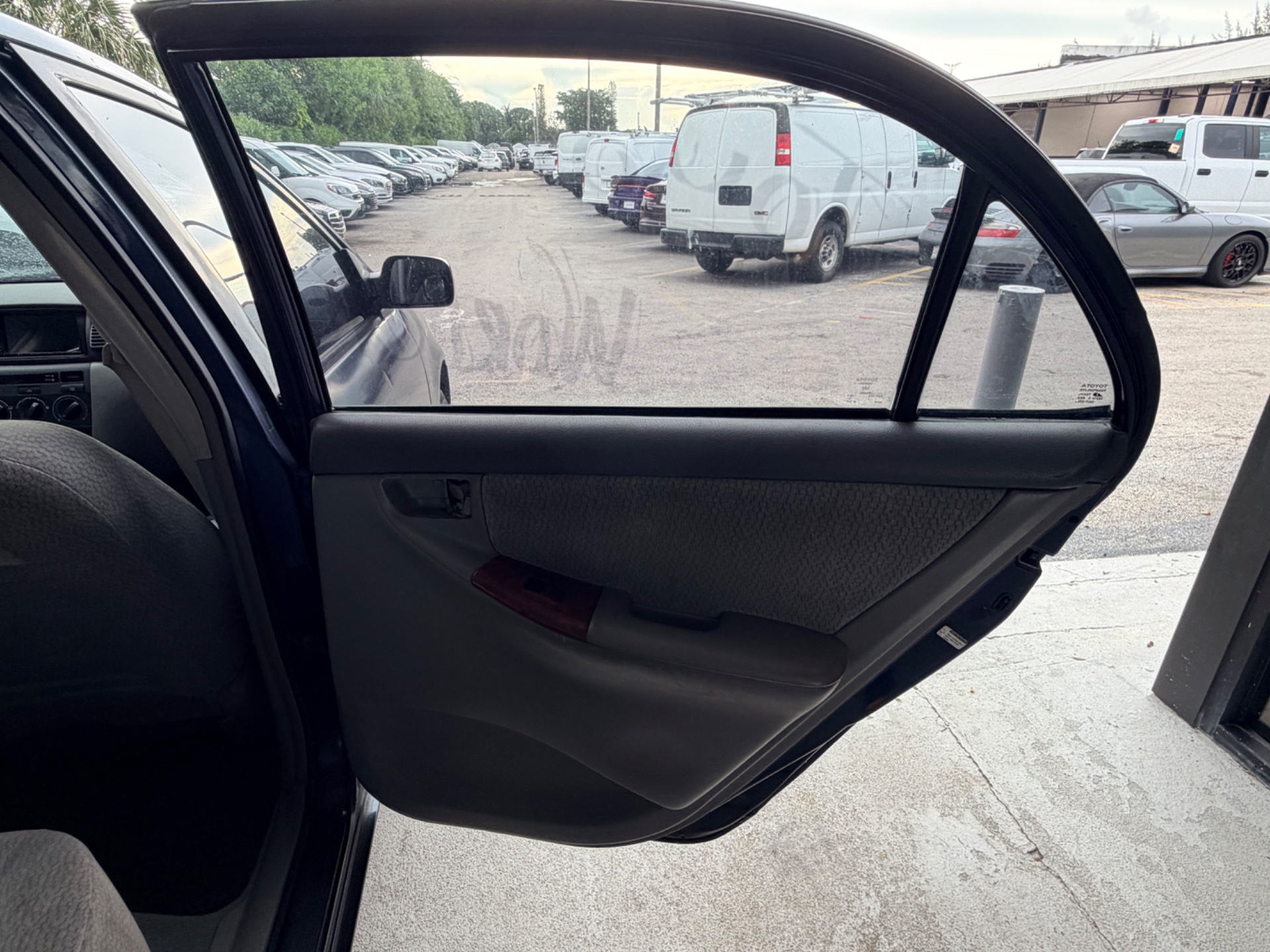 Florida Fine Cars - Used vehicle - SEDAN TOYOTA COROLLA 2003