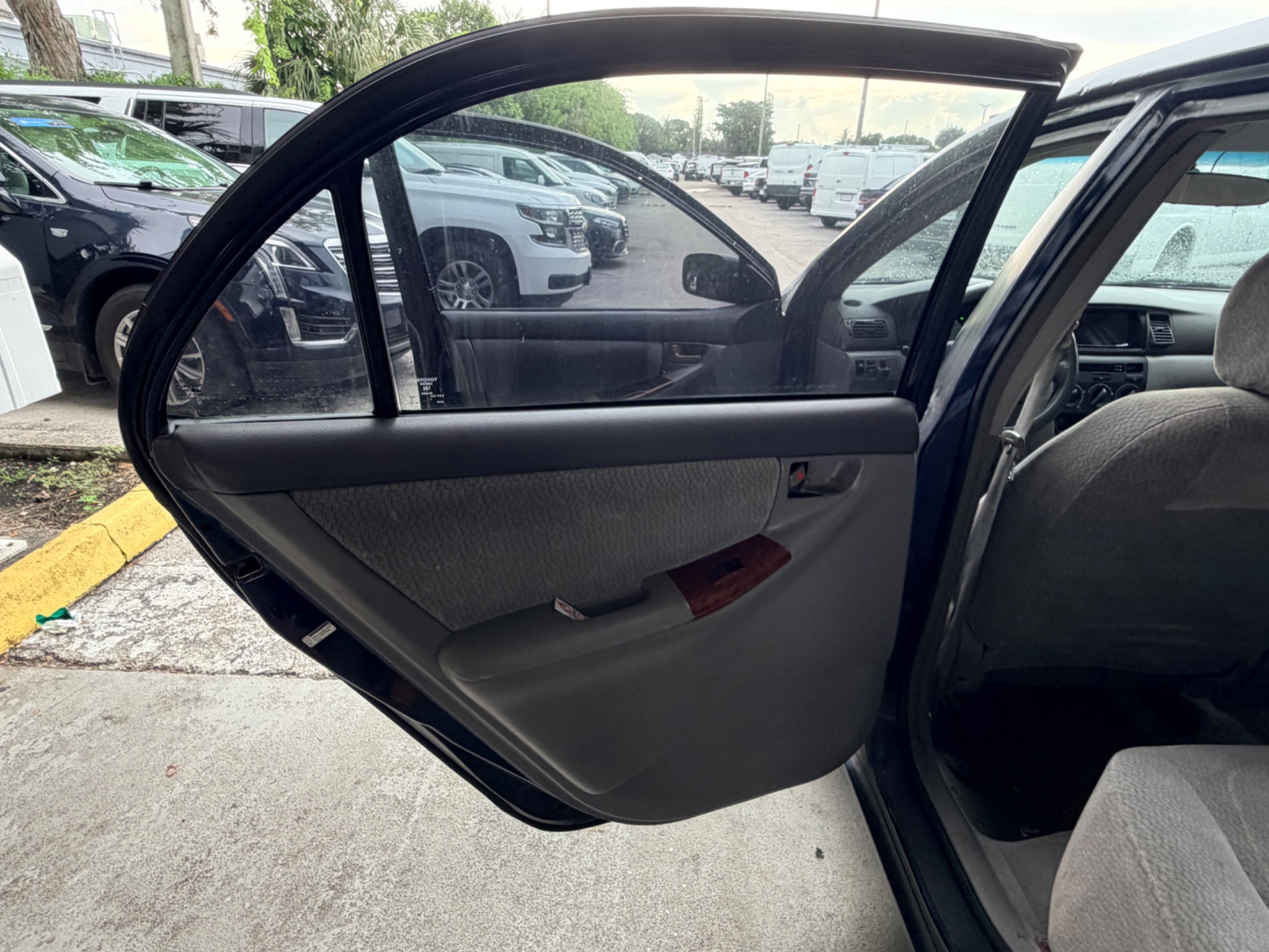 Florida Fine Cars - Used vehicle - SEDAN TOYOTA COROLLA 2003