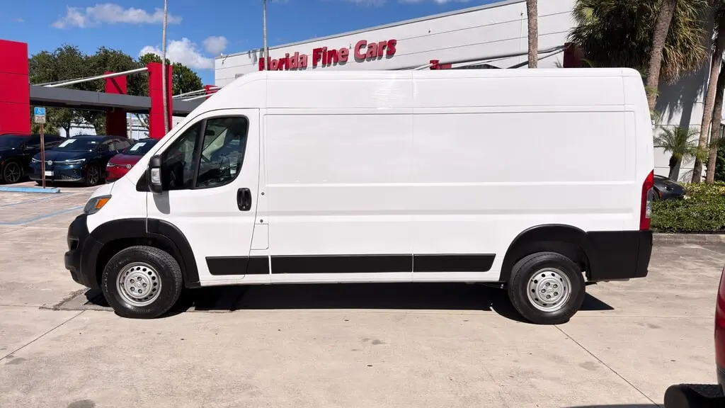 2023 RAM PROMASTER photo 2
