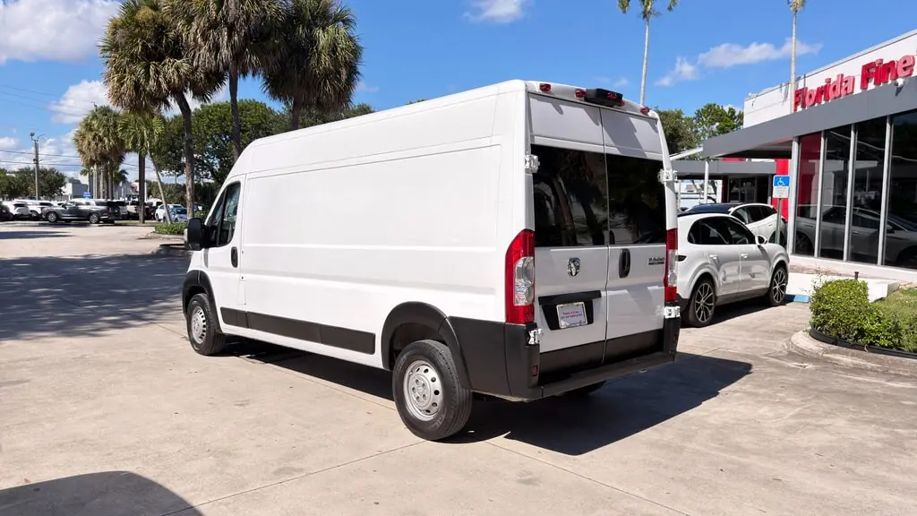 2023 RAM PROMASTER photo 5