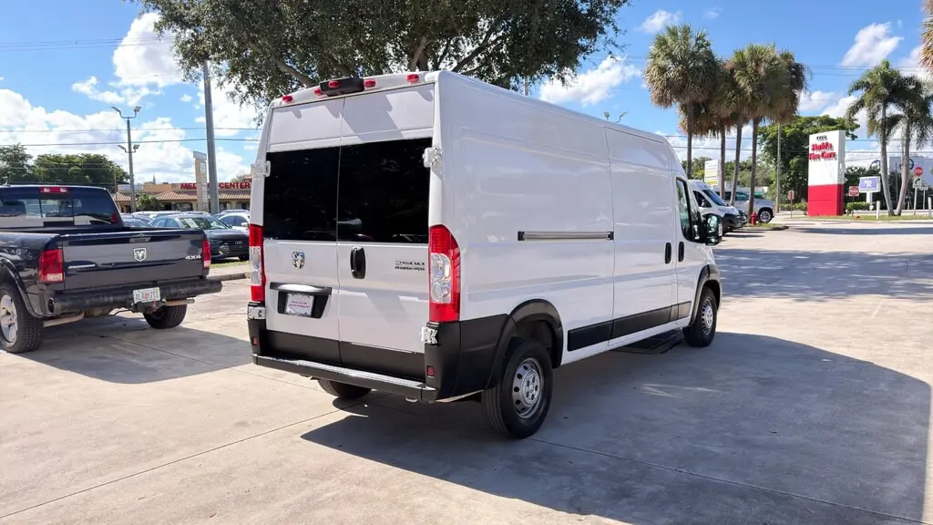 2023 RAM PROMASTER photo 7