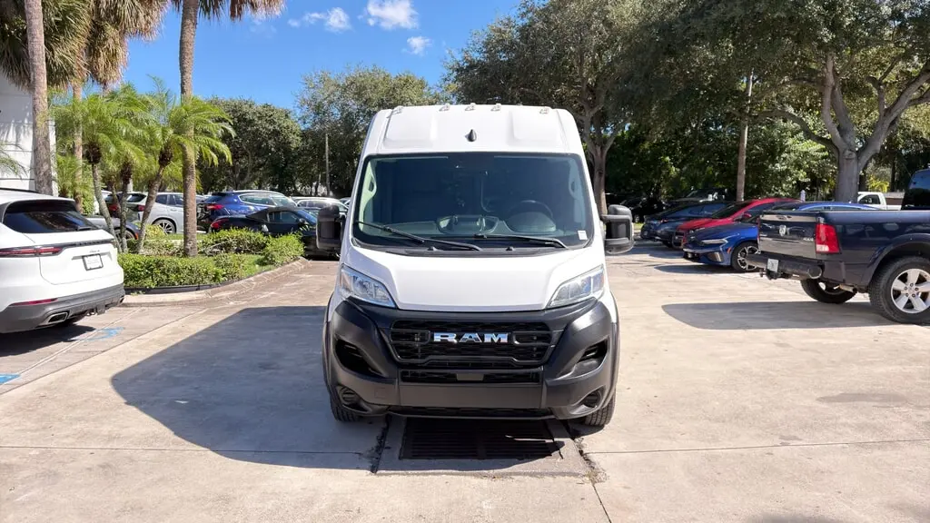 2023 RAM PROMASTER photo 11