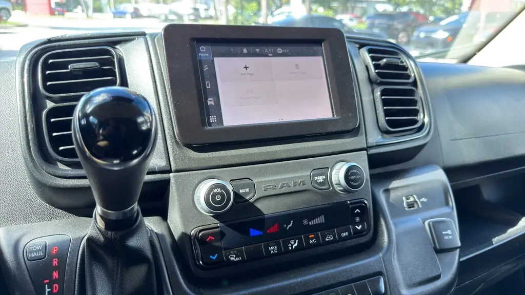 2023 RAM PROMASTER photo 31