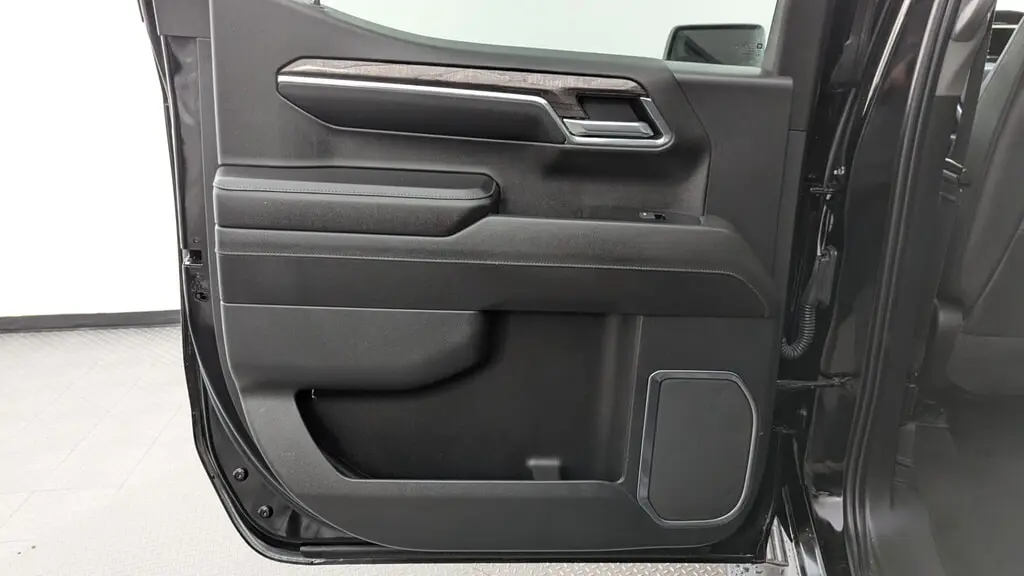 2023 CHEVROLET SILVERADO 1500 LTZ photo 15