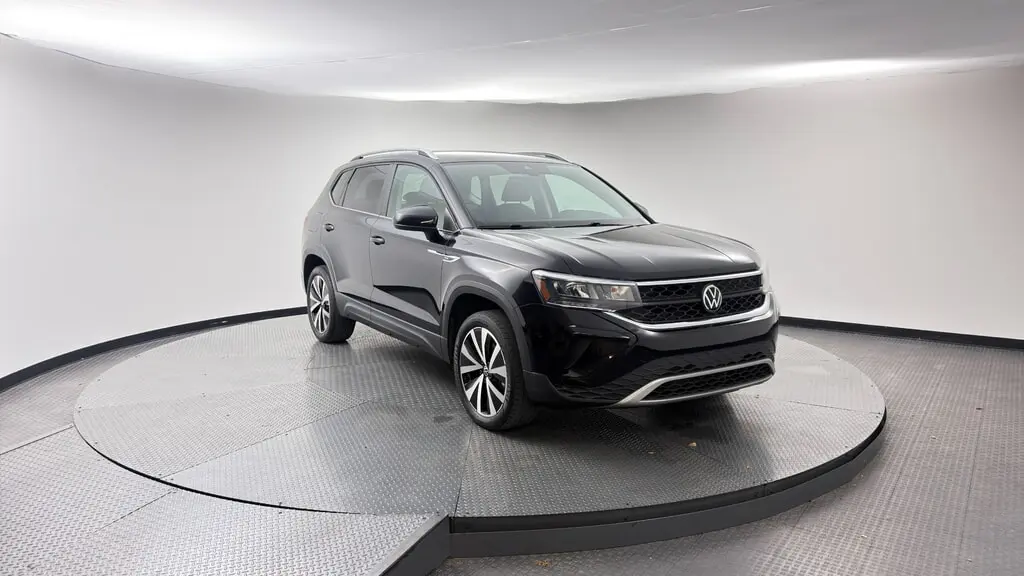 2023 VOLKSWAGEN TAOS SE photo 10