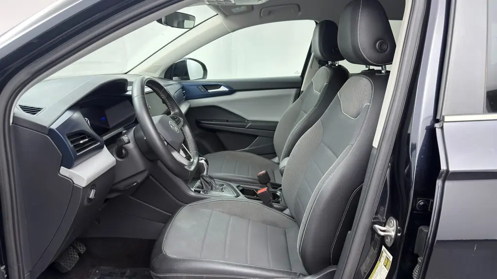 2023 VOLKSWAGEN TAOS SE photo 13
