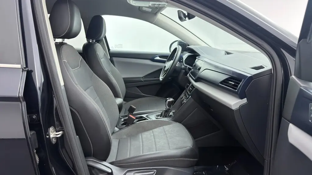 2023 VOLKSWAGEN TAOS SE photo 21