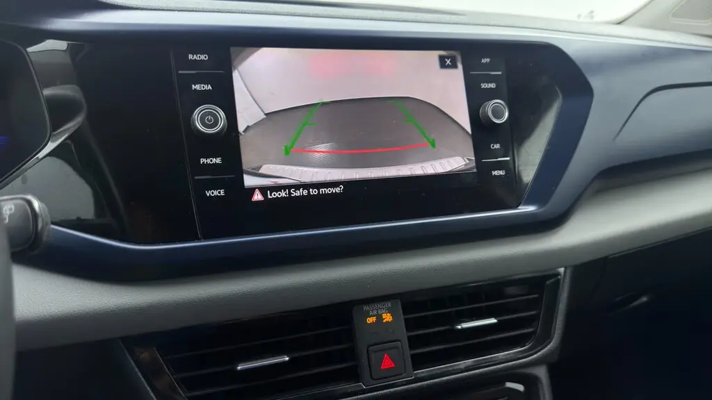 2023 VOLKSWAGEN TAOS SE photo 27
