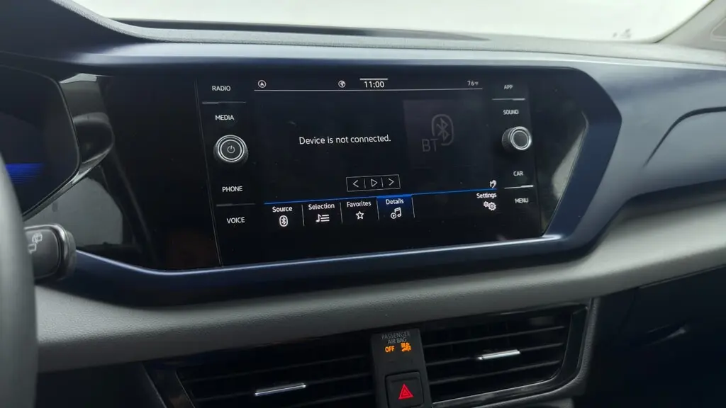 2023 VOLKSWAGEN TAOS SE photo 29