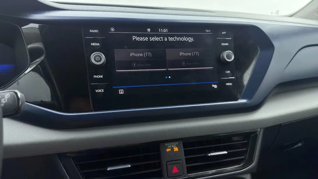 2023 VOLKSWAGEN TAOS SE photo 32