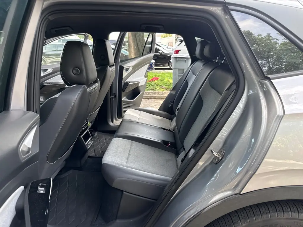 Florida Fine Cars - Used VOLKSWAGEN ID.4 2023 WEST PALM PRO