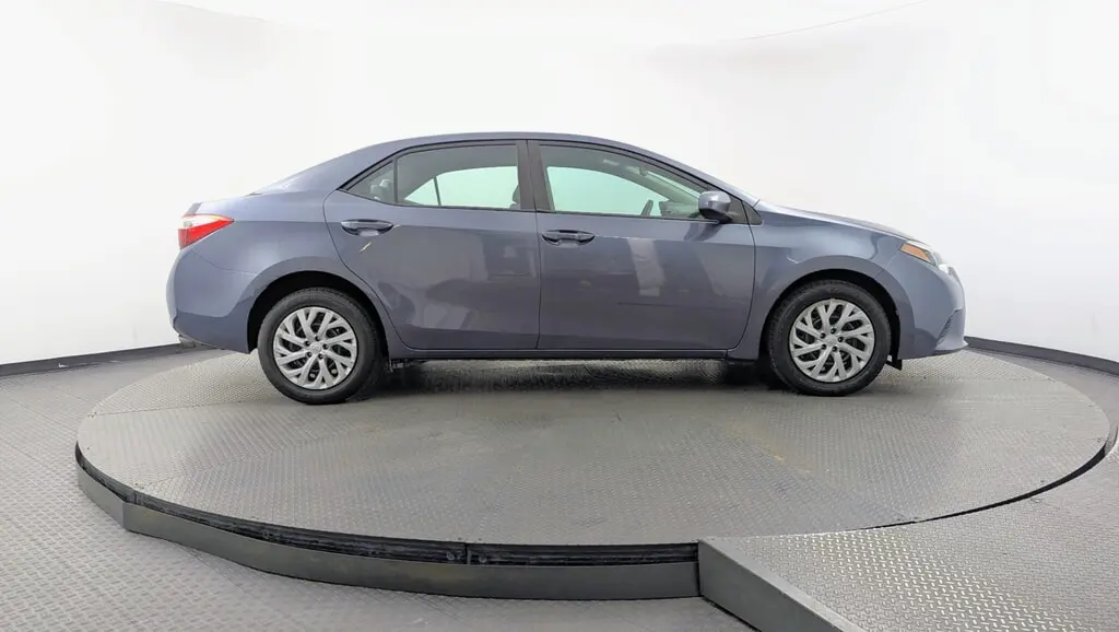 2014 TOYOTA COROLLA LE photo 8
