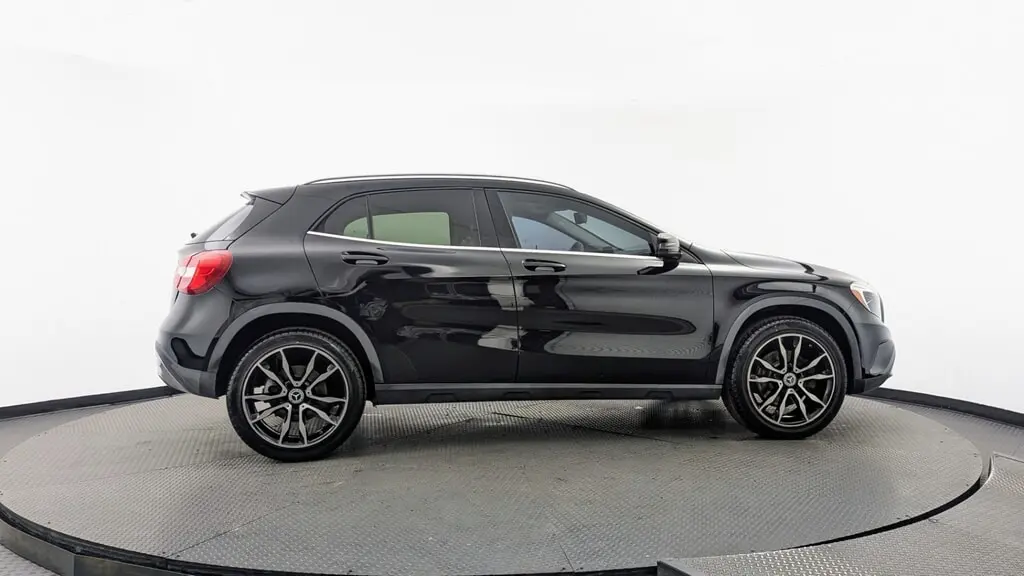 Florida Fine Cars - Used MERCEDES-BENZ GLA-CLASS 2015 MIAMI GLA 250