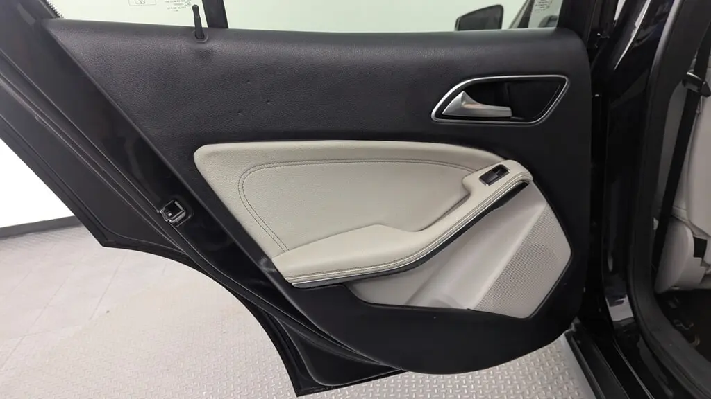 Florida Fine Cars - Used MERCEDES-BENZ GLA-CLASS 2015 MIAMI GLA 250