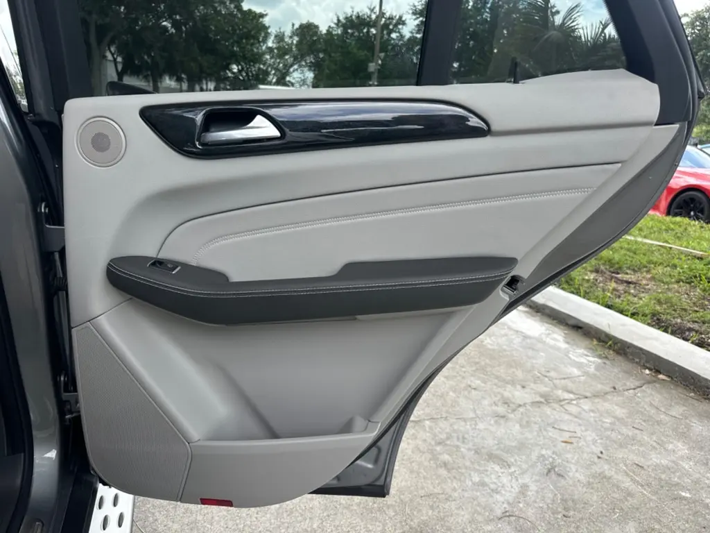 Florida Fine Cars - Used MERCEDES-BENZ M-CLASS 2014 WEST PALM ML 350