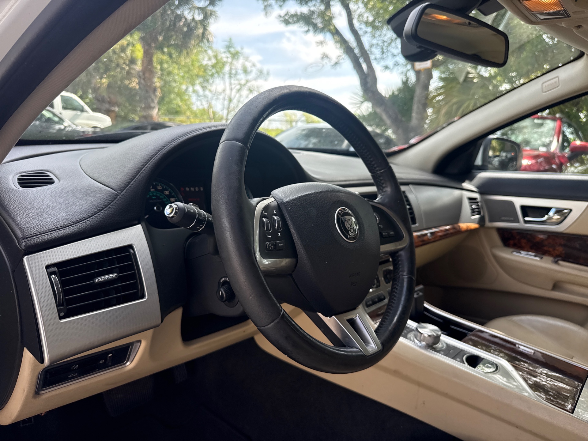 Florida Fine Cars - Used vehicle - SEDAN JAGUAR XF 2014