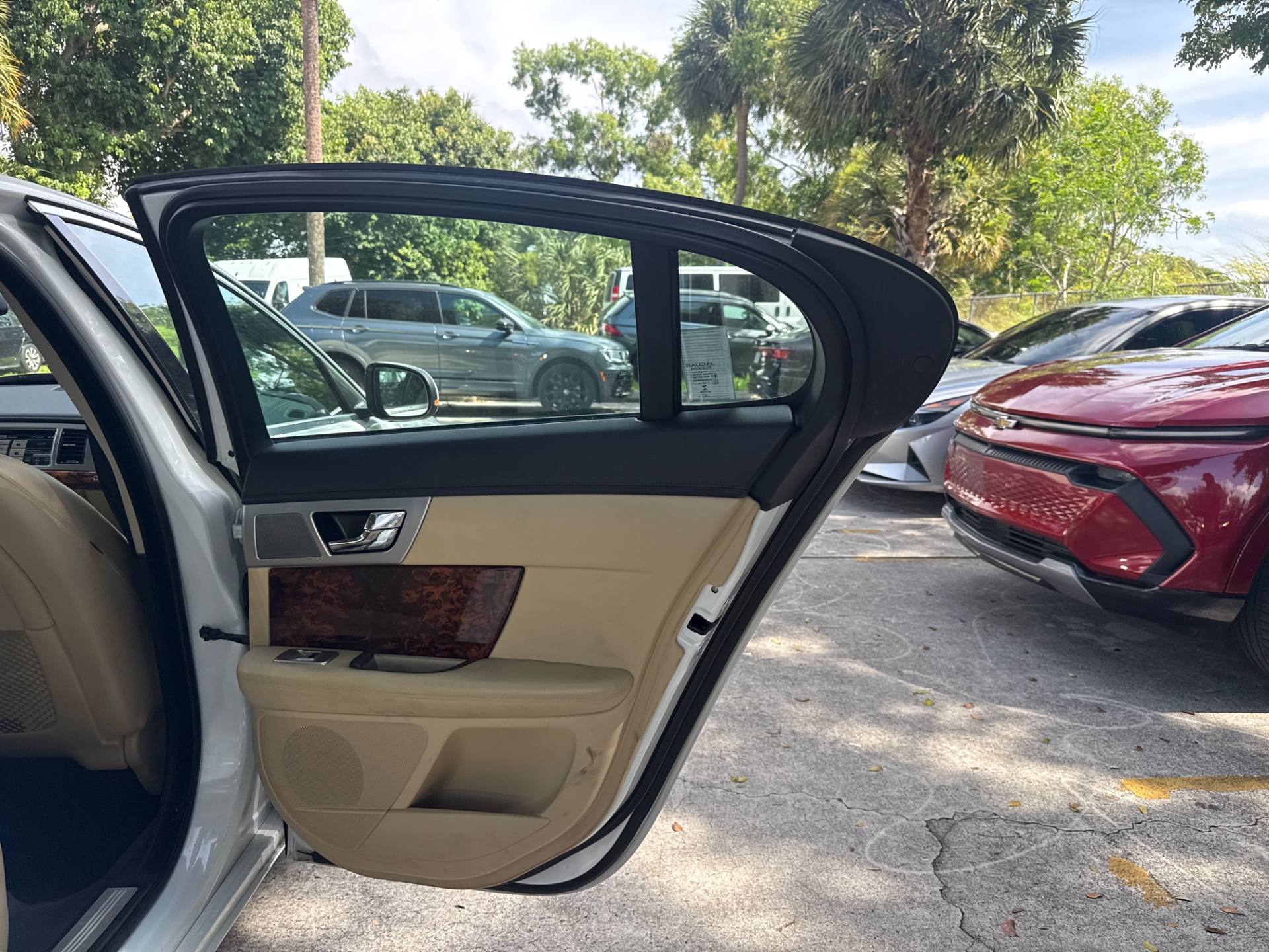 Florida Fine Cars - Used vehicle - SEDAN JAGUAR XF 2014