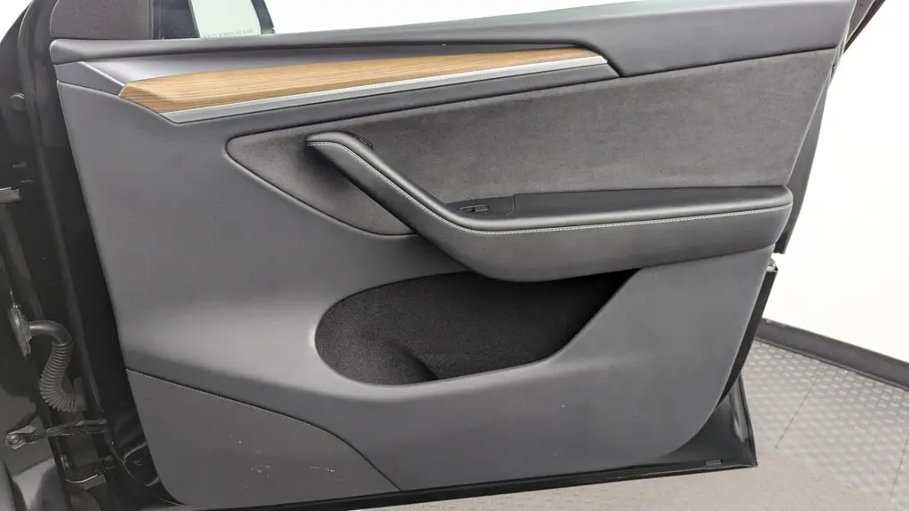 Florida Fine Cars - Used TESLA MODEL Y 2023 MIAMI LONG RANGE