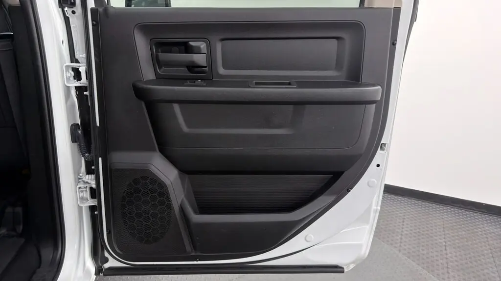 2022 RAM 1500 CLASSIC TRADESMAN photo 20