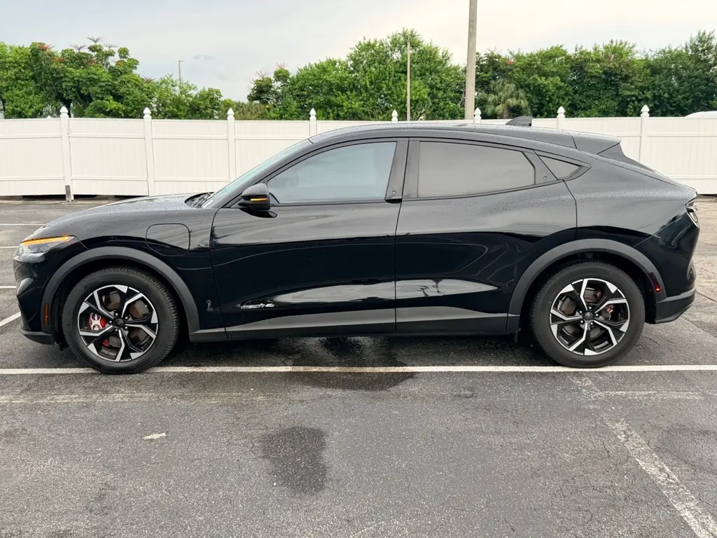 Florida Fine Cars - Used FORD MUSTANG MACH-E 2021 MIAMI SELECT