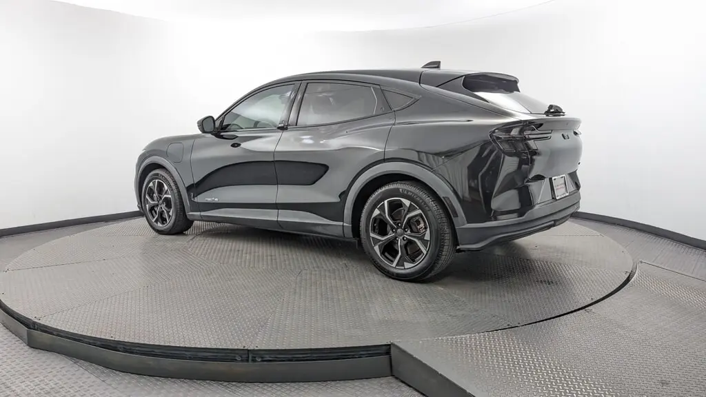 2021 FORD MUSTANG MACH-E SELECT photo 5