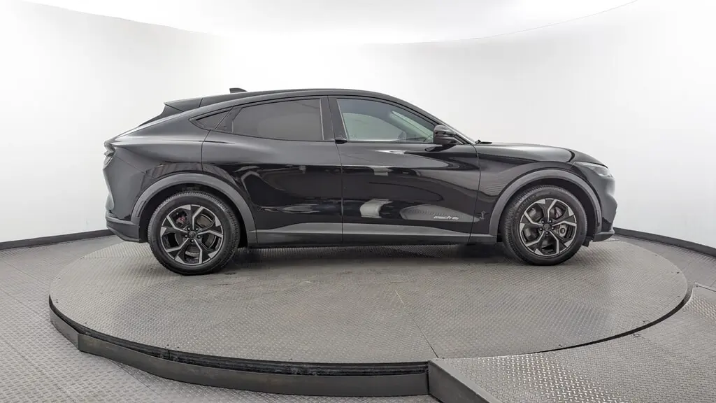 2021 FORD MUSTANG MACH-E SELECT photo 8