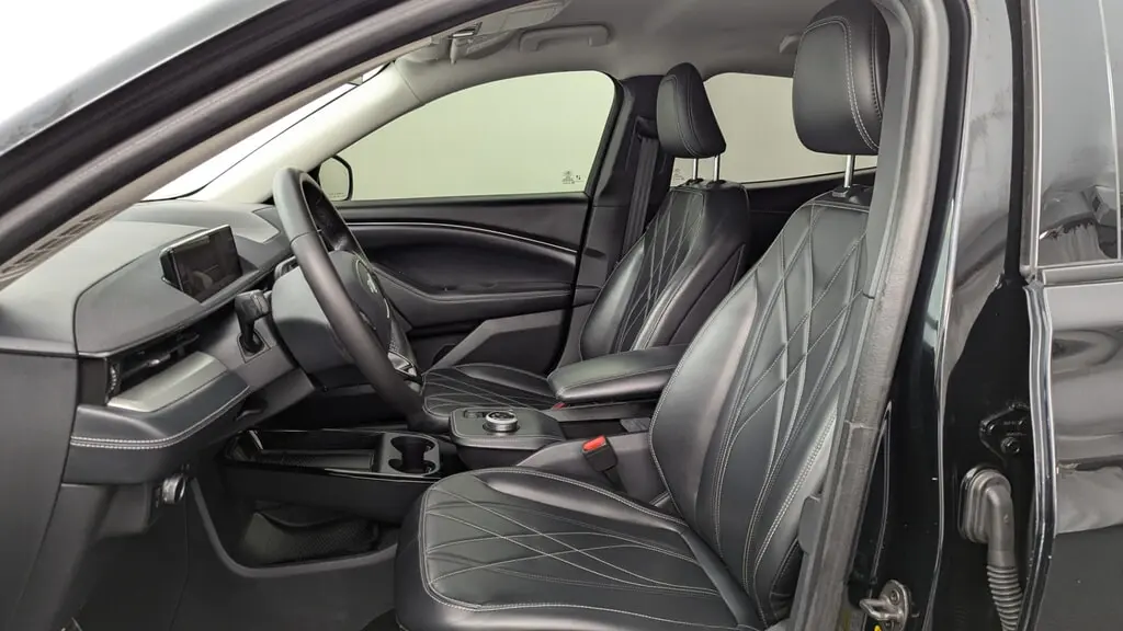 2021 FORD MUSTANG MACH-E SELECT photo 13