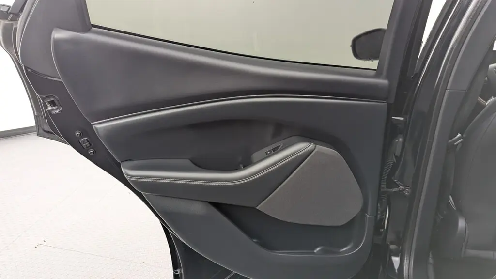2021 FORD MUSTANG MACH-E SELECT photo 15
