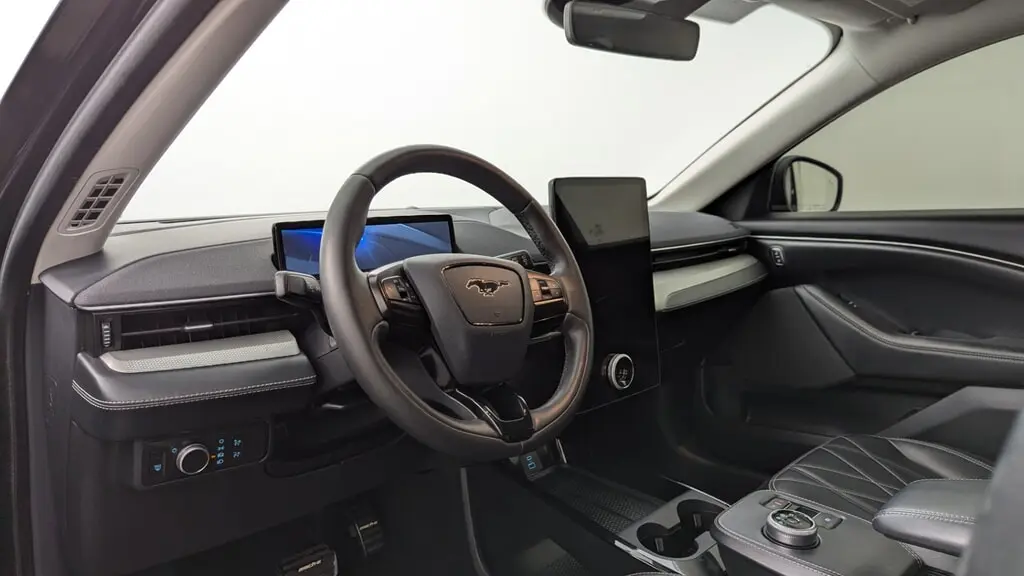 2021 FORD MUSTANG MACH-E SELECT photo 23