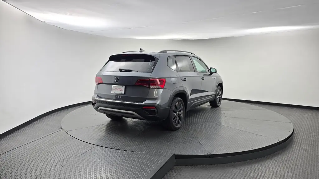 2022 VOLKSWAGEN TAOS S photo 7